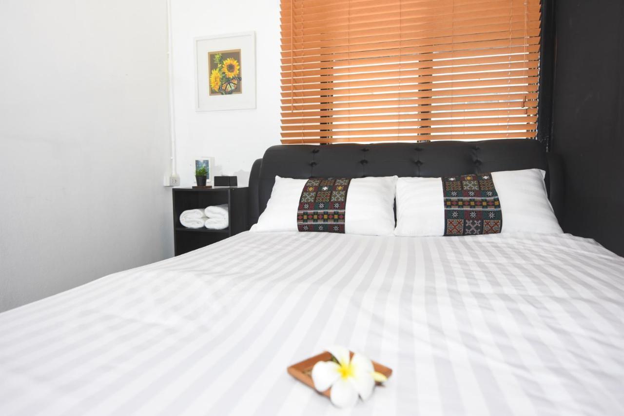 Kayan Hostel Chiang Mai Eksteriør bilde