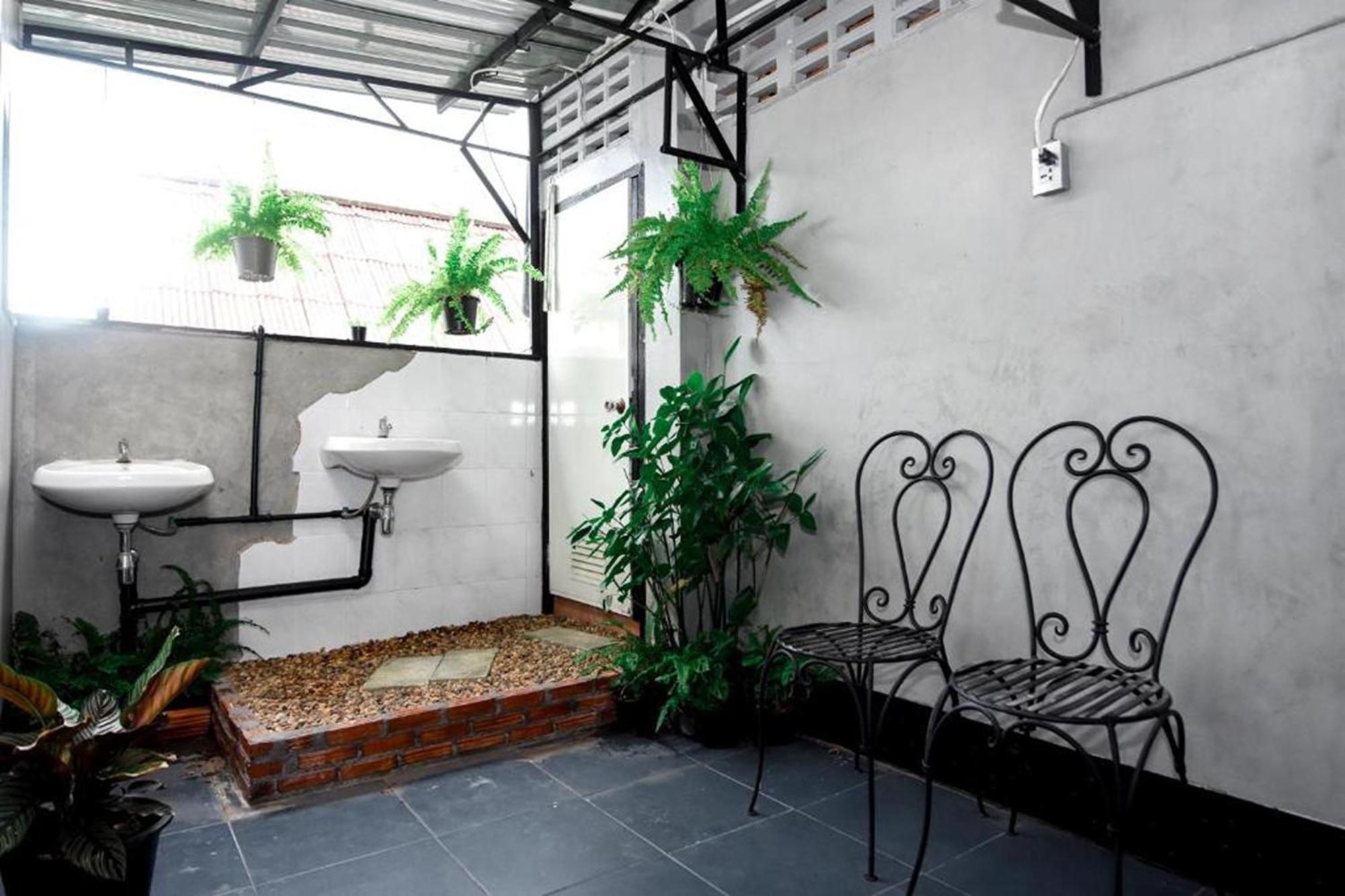 Kayan Hostel Chiang Mai Eksteriør bilde